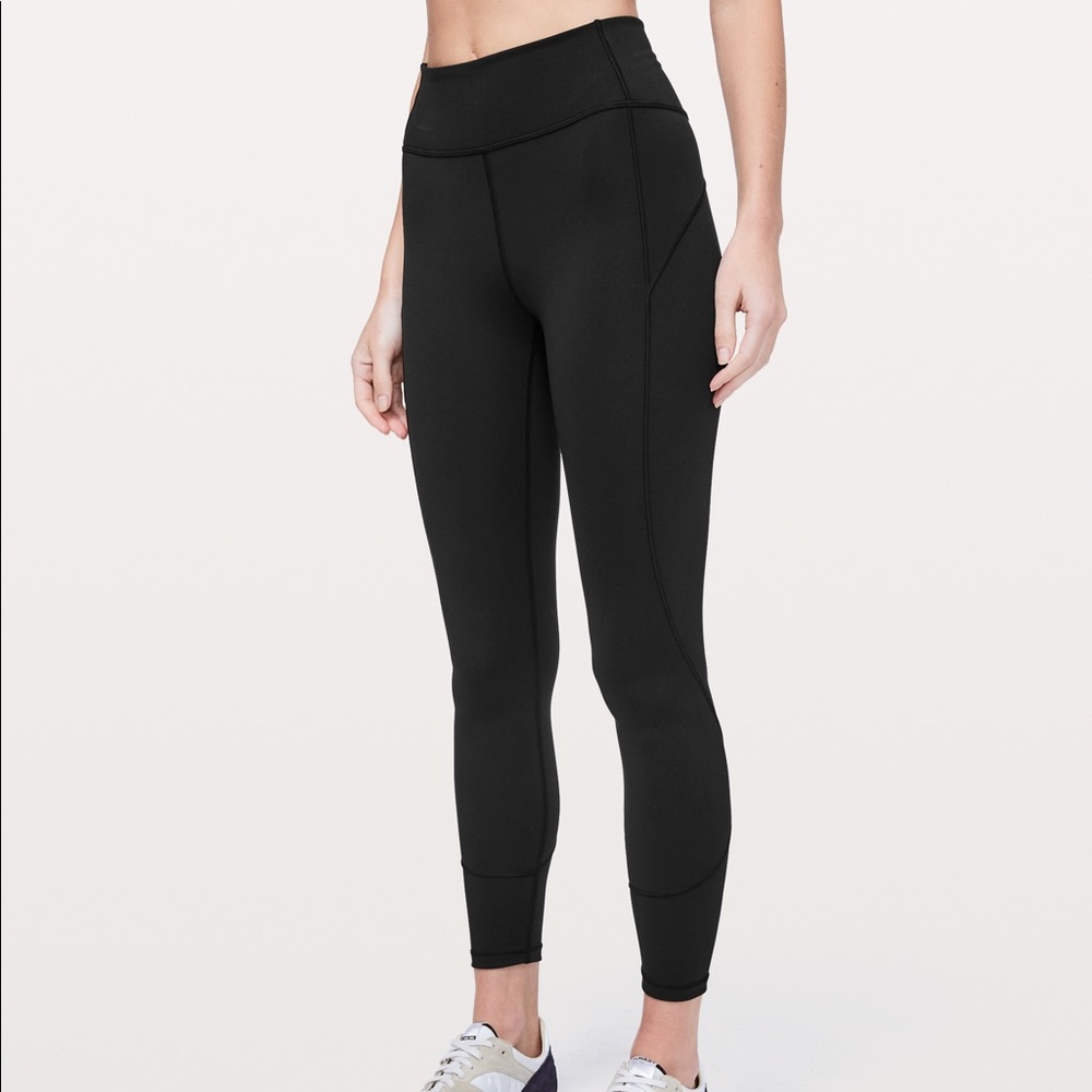 Lululemon In Movement 7/8 Tight Everlux 25”